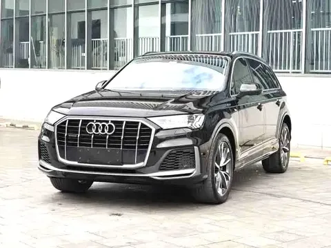Audi Q7 2023