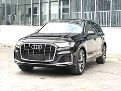 2023 Audi Q7 55 TFSI quattro S line sporty — фото 1