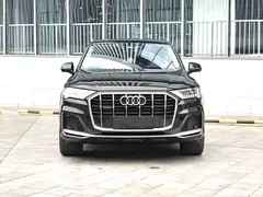 2023 Audi Q7 55 TFSI quattro S line sporty — фото 2