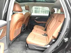 2023 Audi Q7 55 TFSI quattro S line sporty — фото 7