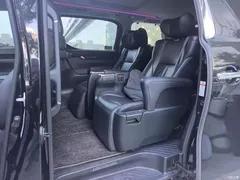 2021 Toyota Vellfire Crown Hybrid 2.5L HV Luxury — фото 4
