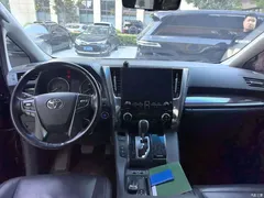 2021 Toyota Vellfire Crown Hybrid 2.5L HV Luxury — фото 5
