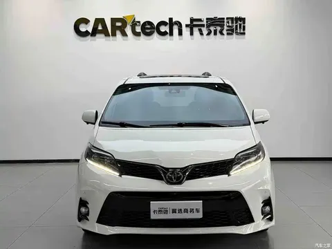 Toyota SIENNA 2020