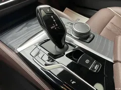 2022 BMW 5 Series 530Li xDrive M Sport Package — фото 17