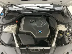 2022 BMW 5 Series 530Li xDrive M Sport Package — фото 25