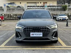 2024 Audi Q3 45 TFSI quattro fashionable and dynamic — фото 3