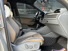 2024 Audi Q3 45 TFSI quattro fashionable and dynamic — фото 11