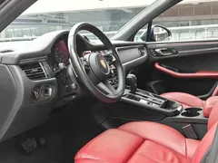 2022 Porsche Macan 2.0T, чёрный — фото 2