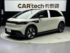 2025 Zeekr Mix Smart Driving, белый — фото 1
