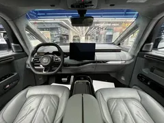 2025 Zeekr Mix Smart Driving, белый — фото 11