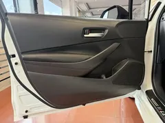 2022 Toyota Levin 185T CVT Luxury, белый — фото 4