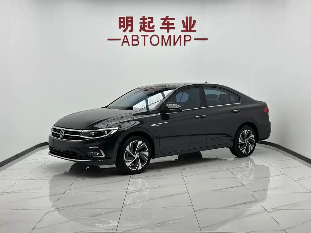 2023 Volkswagen Bora 280TSI DSG