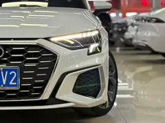 2022 Audi A3L Limousine 35 TFSI, белый — фото 7