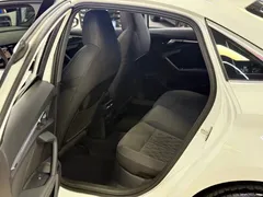 2022 Audi A3L Limousine 35 TFSI, белый — фото 10