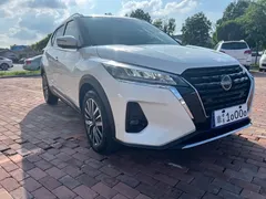 2023 Nissan Kicks 1.5L Luxury, белый — фото 3