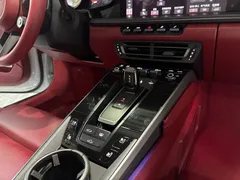 2022 Porsche 911 Carrera 3.0T, белый — фото 9
