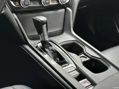 2022 Honda Accord 260TURBO Magic Night·Premium — фото 17
