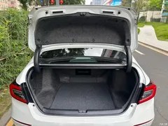 2022 Honda Accord 260TURBO Magic Night·Premium — фото 24