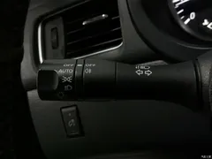 2021 Nissan Tiida TIIDA 1.6L CVT Zhixing — фото 21