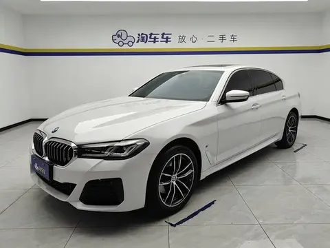 2022 BMW 5 Series 525Li M Sport Package