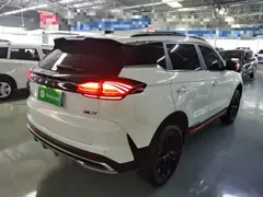 2022 Geely Atlas 1.8TD DCT, белый — фото 7