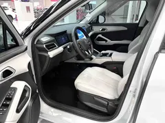 2025 BYD Yuan UP Smart Driving 401km Vitality, белый — фото 7