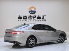 2021 Toyota Camry 2.5G Luxury — фото 5
