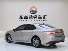 2021 Toyota Camry 2.5G Luxury — фото 6