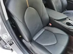 2021 Toyota Camry 2.5G Luxury — фото 11
