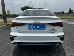 2023 Audi A3L Limousine 35 TFSI, белый — фото 5