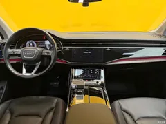 2022 Audi Q7 55 TFSI quattro S line sporty — фото 7