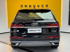 2022 Audi Q7 55 TFSI quattro S line sporty — фото 16