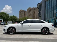 2020 Audi A4L 40 TFSI, белый — фото 5