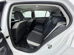 2021 Volkswagen Golf 280TSI DSG Pro, белый — фото 15