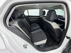 2021 Volkswagen Golf 280TSI DSG Pro, белый — фото 18