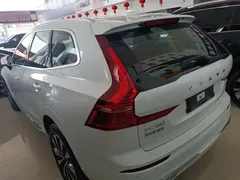 2023 Volvo XC60 B5 4WD Luxury, белый — фото 5
