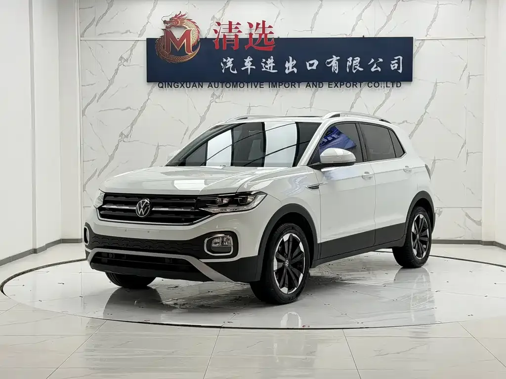 2021 Volkswagen Tacqua 1.5L AT