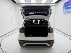 2021 Volkswagen Tacqua 1.5L AT, белый — фото 9