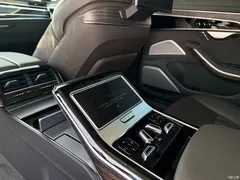 2021 Audi A8 A8L 55 TFSI quattro premium type — фото 11