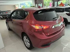 2021 Nissan Tiida 1.6L CVT — фото 5