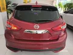 2021 Nissan Tiida 1.6L CVT — фото 6