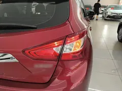 2021 Nissan Tiida 1.6L CVT — фото 8