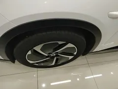 2024 Nio ES6 75kWh, белый — фото 23