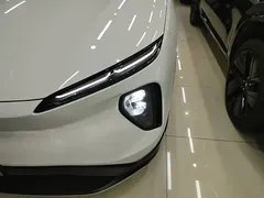 2024 Nio ES6 75kWh, белый — фото 24