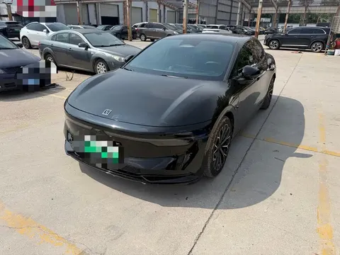 2024 Zeekr 007 RWD 75kWh