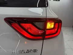 2021 Kia Yipao 1.4L CVT Sunroof, белый — фото 21