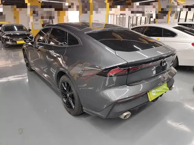 2023 Changan UNI-V iDD PHEV 1.5T 113km