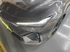 2023 Changan UNI-V iDD PHEV 1.5T 113km — фото 24