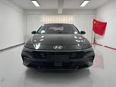 2023 Hyundai Elantra 1.5L CVT TOP Flagship — фото 2