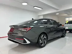 2023 Hyundai Elantra 1.5L CVT TOP Flagship — фото 6